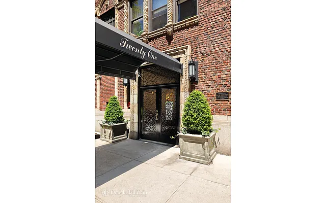 Sold by Douglas Elliman | media 6