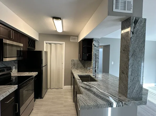 2662 NW 33rd St, Fort Lauderdale, FL