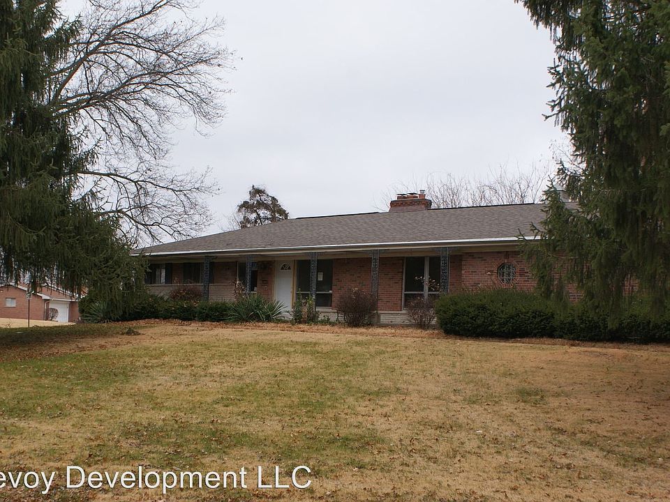 1st image of 6725 Foxshire Dr