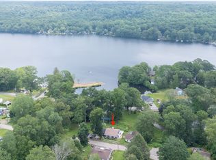 56 Wildwood Rd, Colchester, CT 06415