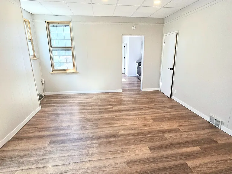 2101 Wharton St #1 — Photo 8