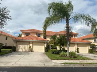 455 Robin Hood Cir UNIT 102, Naples, FL 34104
