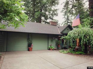 6221 SW Nokomis Ct, Lake Oswego, OR 97035