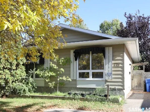 775 Hayworth Crescent N, Regina, SK S4X 1X8
