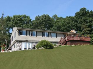 7500 Cedar Lake Rd, Pinckney, MI 48169