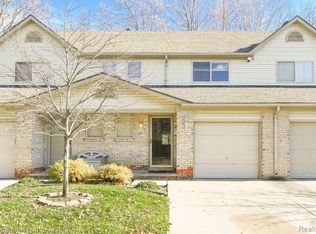 20983 Flora St, Roseville, MI