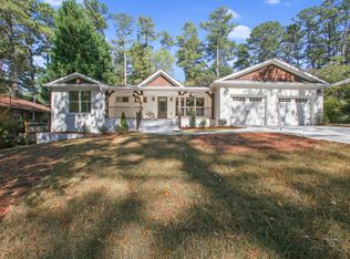 2294 Leafmore Dr, Decatur, GA 30033