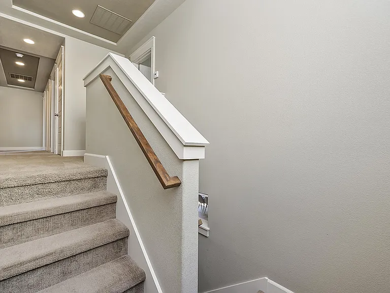 691 W Cagney St — Photo 22