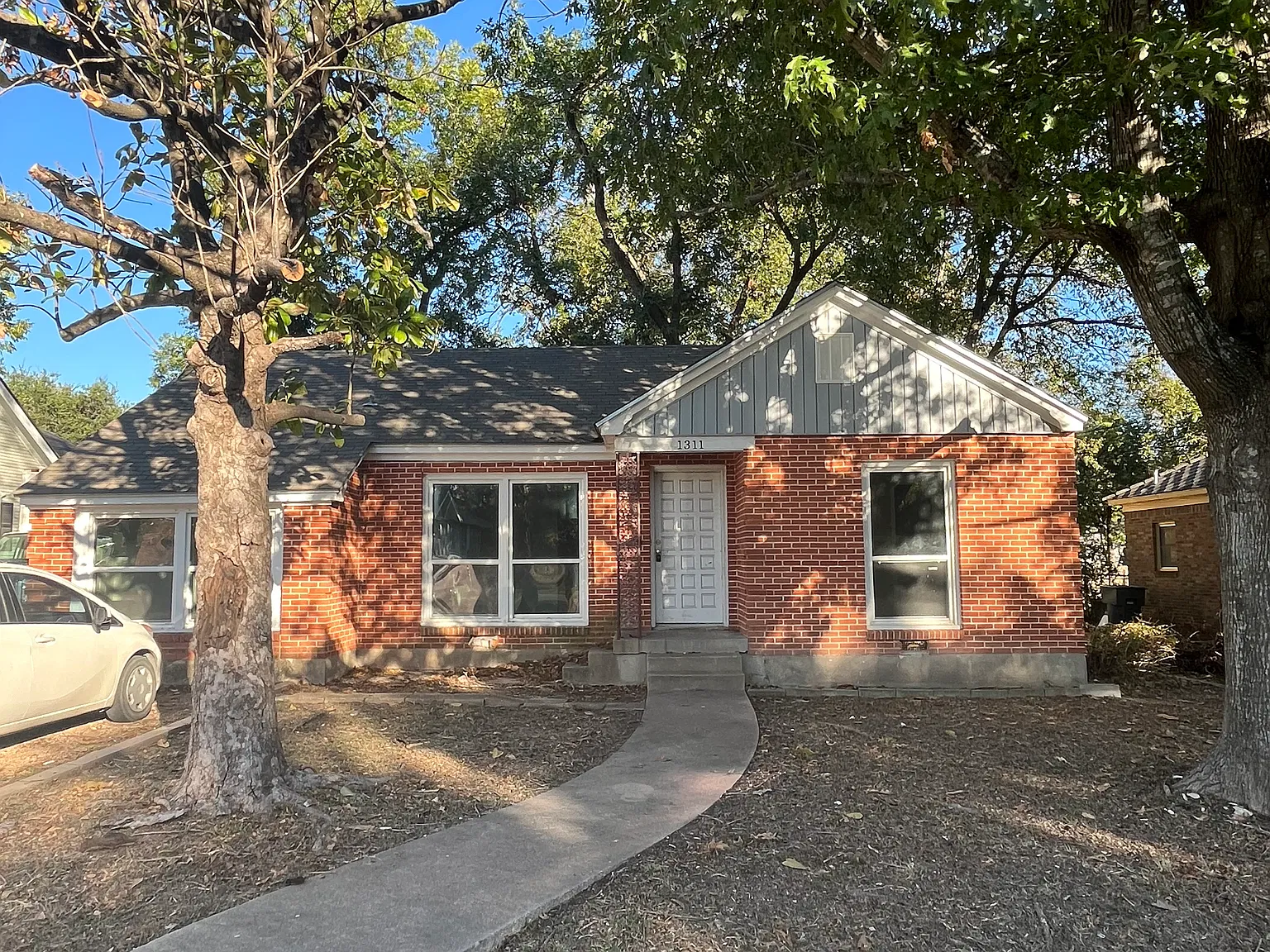 3 bed, 1412 sqft, $1,500 — Photo 2