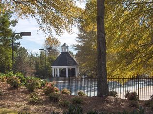 715 E Green Ln, Woodstock, GA 30189