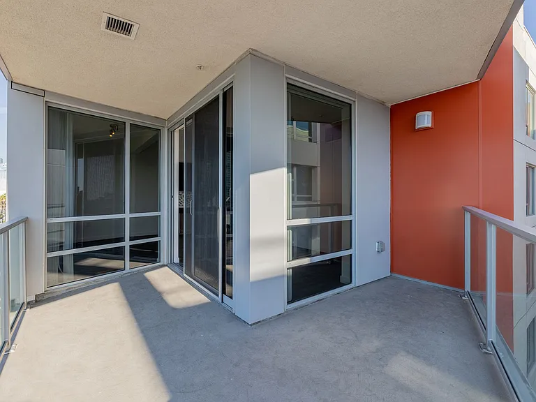 1400 FIG Apartments — Photo 62