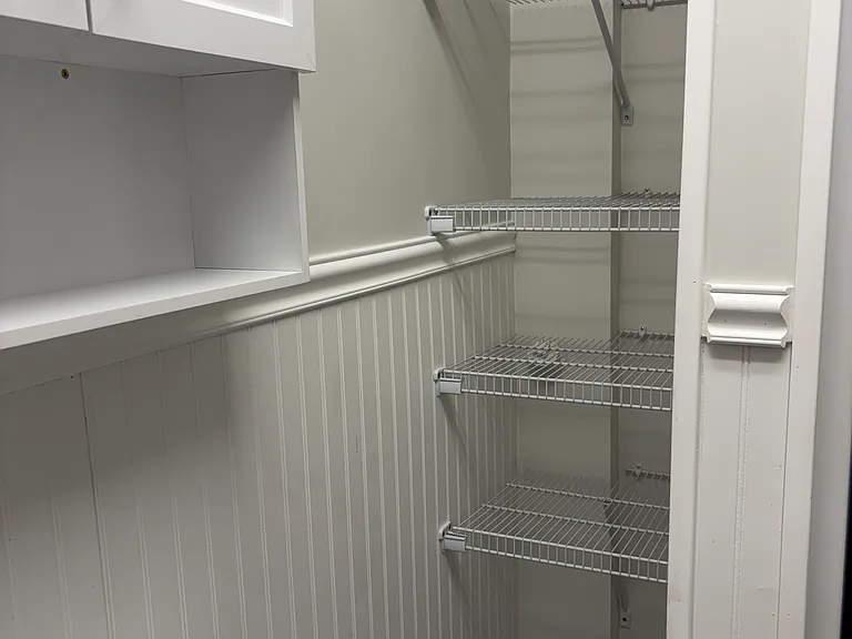 50 N Railroad St #1 — Photo 22