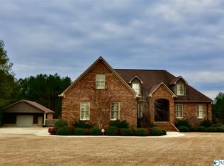5551 Tabor Rd, Gadsden, AL 35904