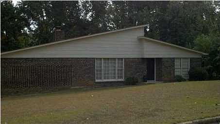 1st image of 4713 Woodvale Dr