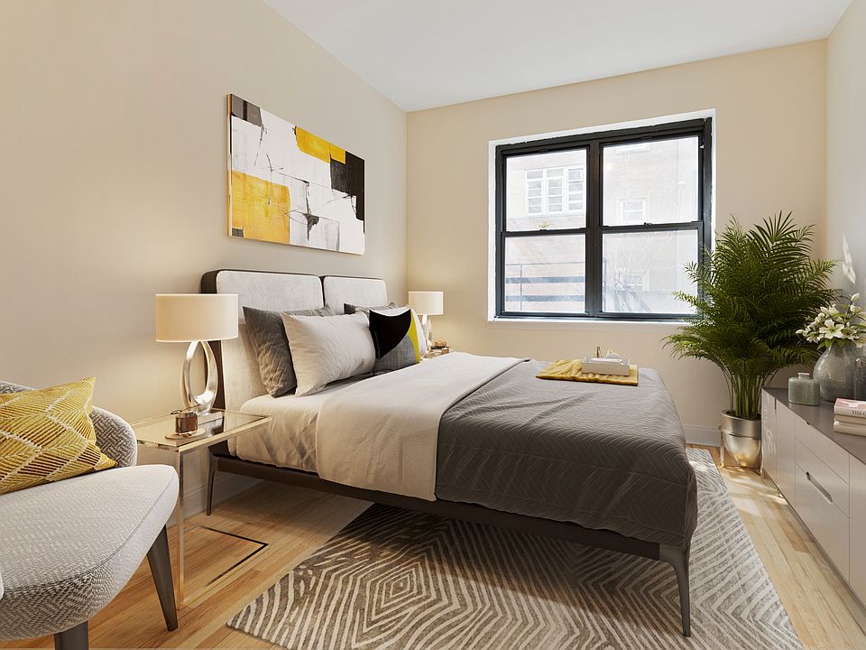2nd image of 209 E 76th St APT 2D