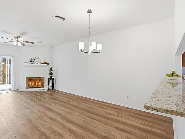 204 Samuel Blvd #I-3 — Photo 10