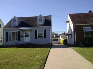 14604 Reddington Ave, Maple Heights, OH