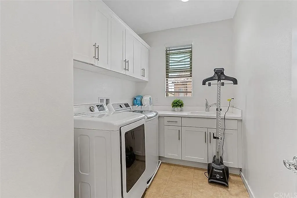 3 bed, 1752 sqft, $4,800 — Photo 3