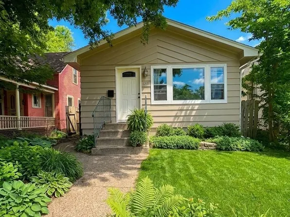 1315 Buchanan St NE, Minneapolis, MN 55413