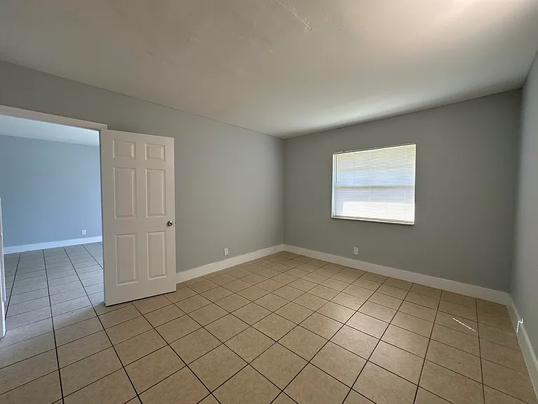 4773 Arjaro Dr — Photo 20