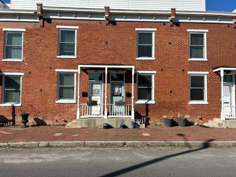 2513 O St — Photo 1