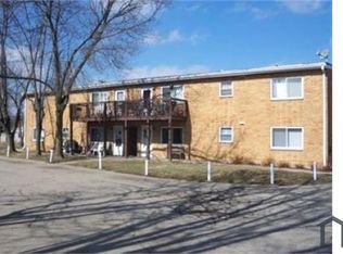 21 Vanderbilt Dr APT E, Fairborn, OH 45324
