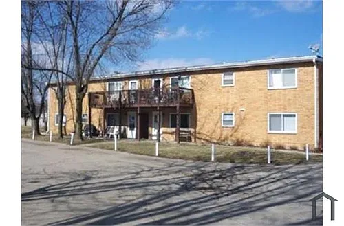 21 Vanderbilt Dr #E Photo 1