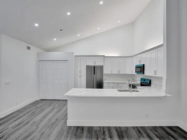 4343 Woodstock Drive #B, West Palm Beach, FL 33409