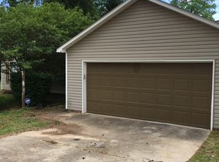 315 Pine Dr, Piedmont, SC 29673