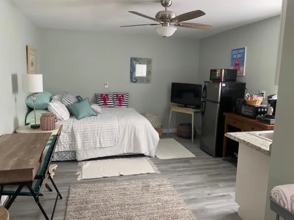 (undisclosed Address), Lake Worth, FL 33461