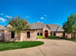 1217 Cedar Ridge Rd, Heath, TX 75032