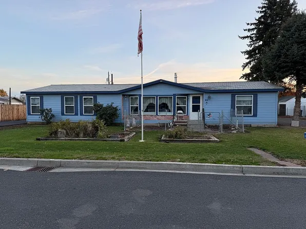 90 Hadley Dr, Yakima, WA 98908