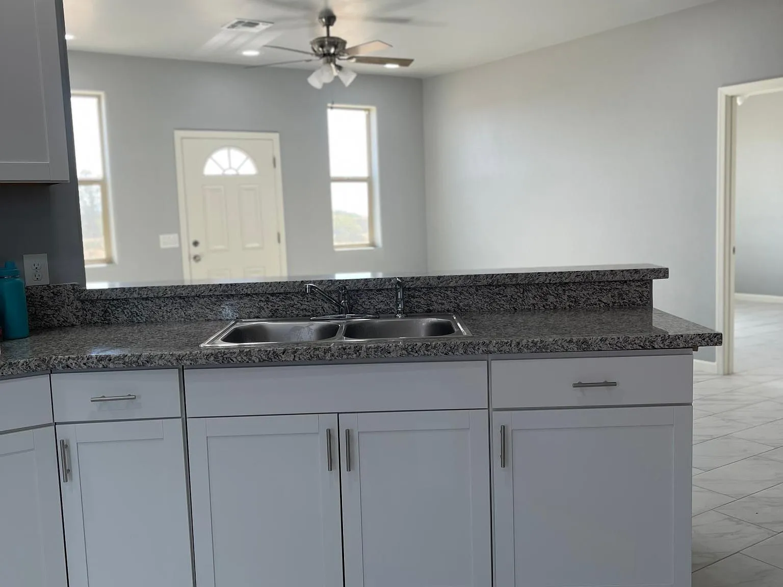 148 S Montgomery Ave — Photo 4