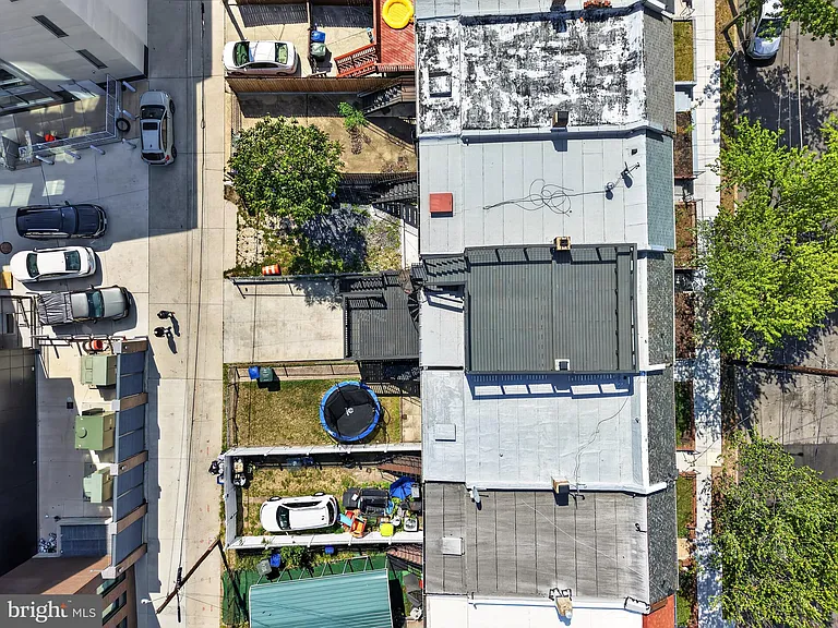 1118 Chicago St SE — Photo 23