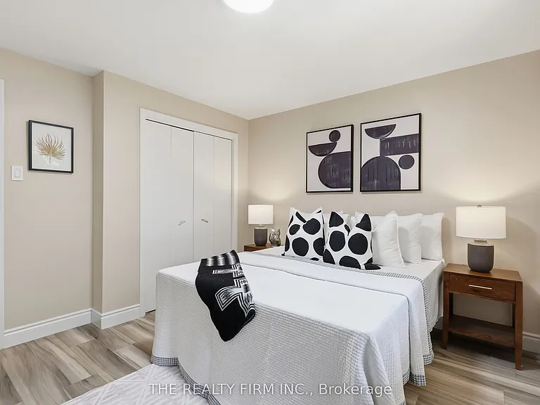 45 Amy Cres — Photo 17