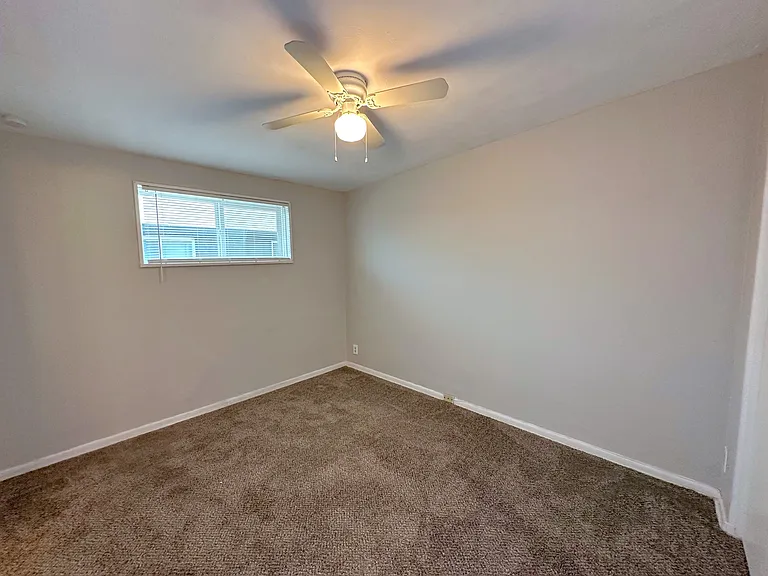 102 W Ida Ave #8 — Photo 2