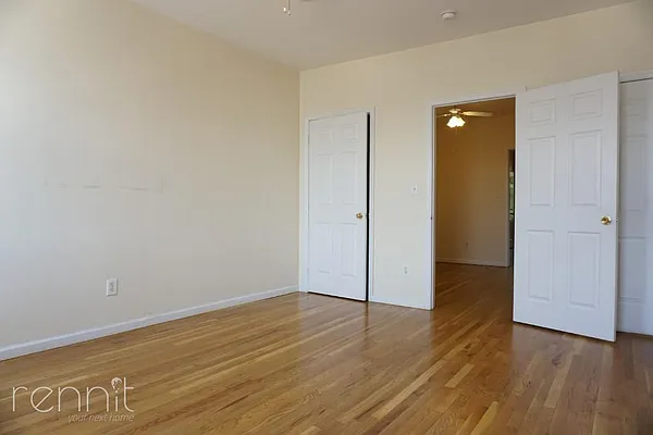 Rented by Rennit Inc. | media 21