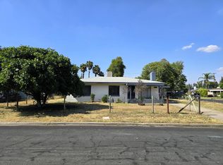 155 E Hampton Way, Fresno, CA 93704