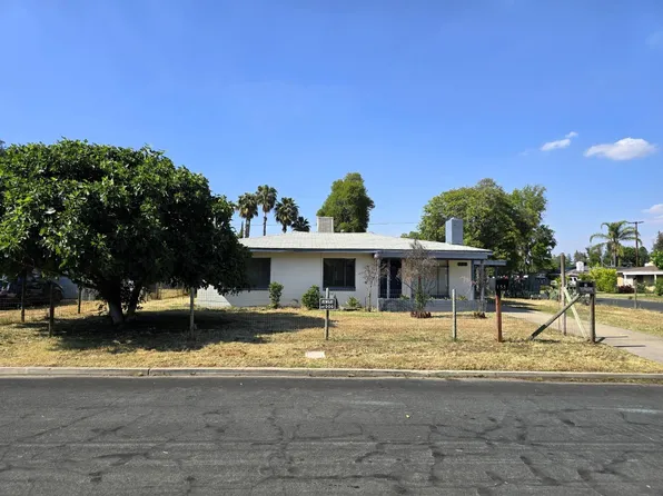 155 E Hampton Way, Fresno, CA 93704