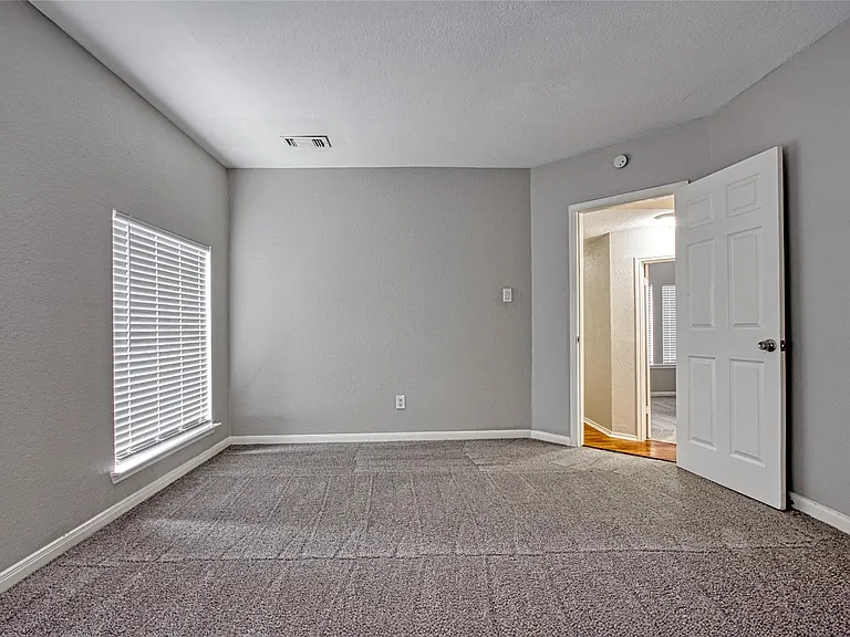 4426 Trace Mill Ct — Photo 16