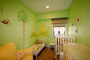 Sold by Mikhail Knova, LREB