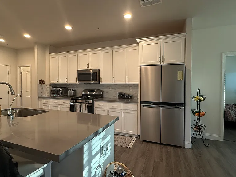 9413 Carter Ct — Photo 4