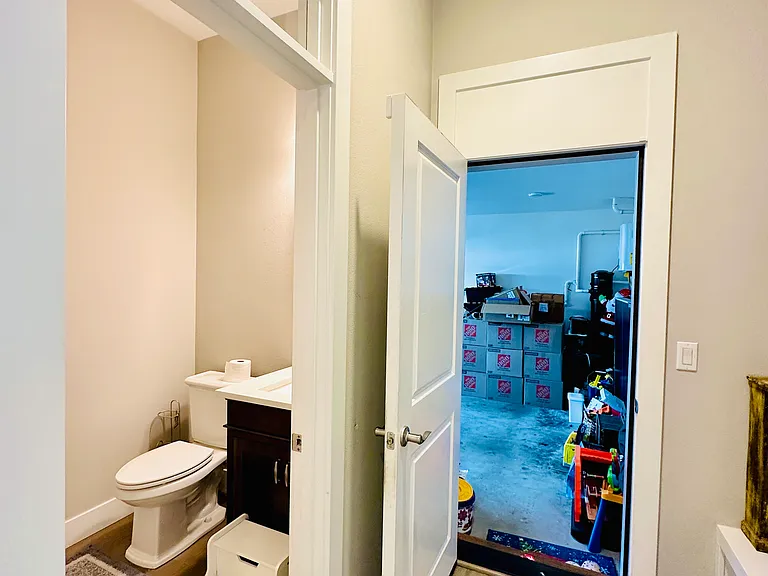7815 NW 166th Ave — Photo 34