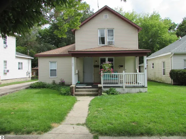 420 N Main St #A & B, Mount Pleasant, MI 48858