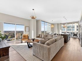 1820 Peachtree St NW