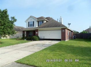 3221 Meadow Bay Ln, Dickinson, TX 77539