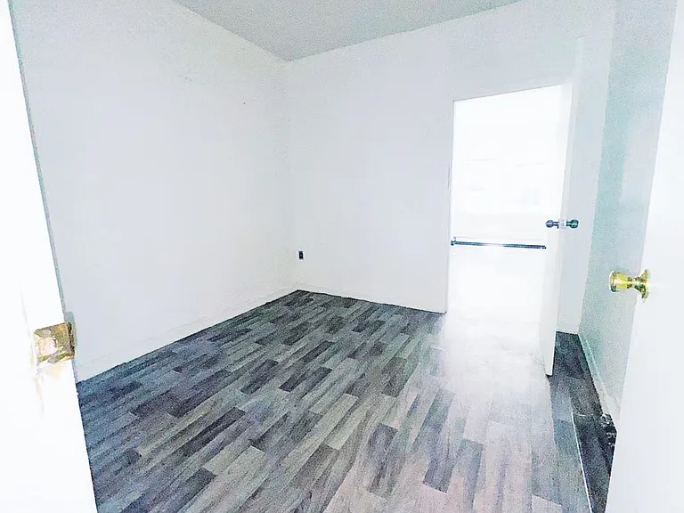 1939 McDonald Ave #2 — Photo 5