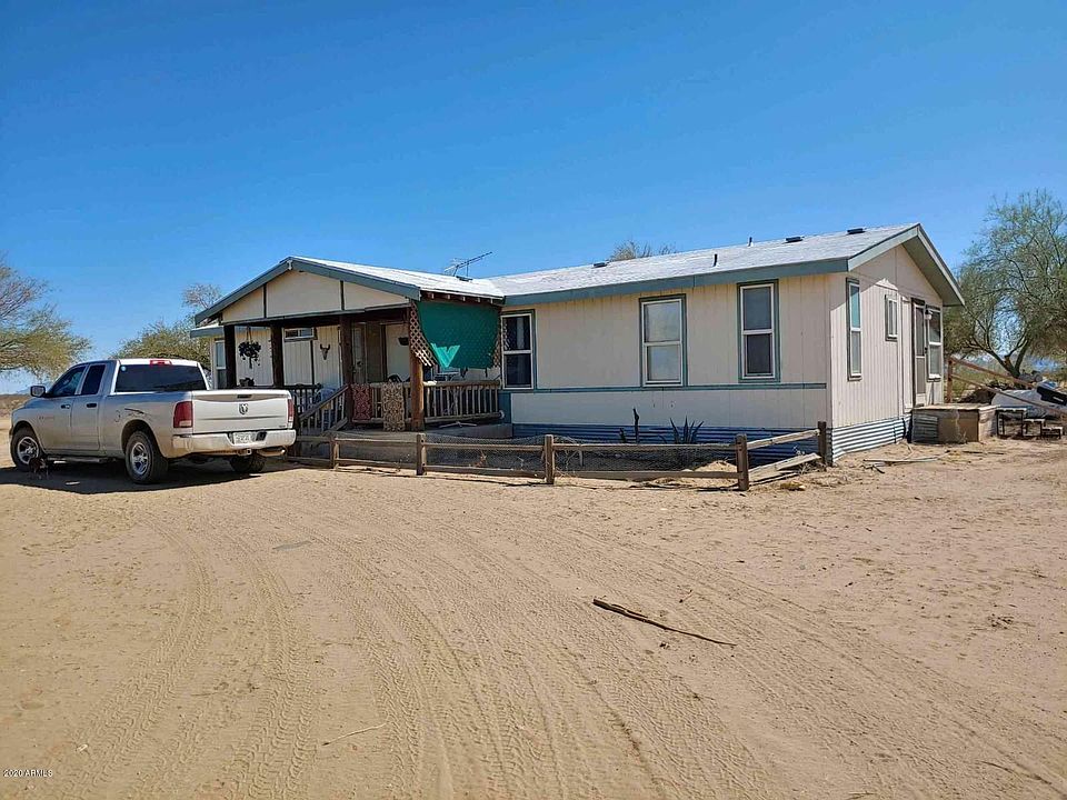 1st image of 77752 N 56th St