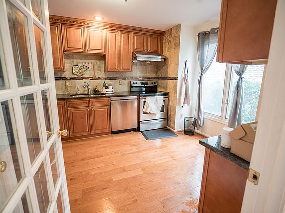 5th image of 3973 Acorn Ridge Ct