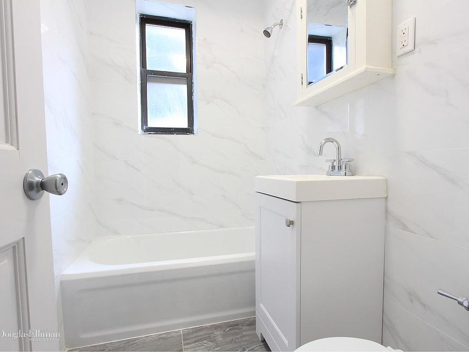 2nd image of 10824 71st Ave APT 1D